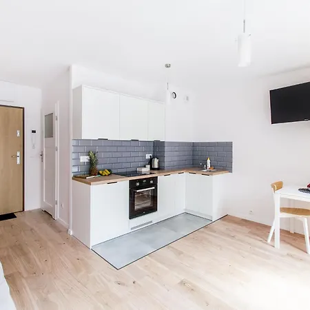 Yellow Z Tarasem דירה *