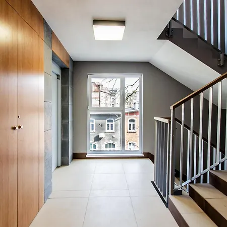 Апартаменты Yellow Z Tarasem