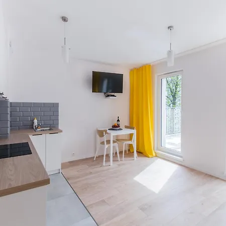 Yellow Z Tarasem Apartmán